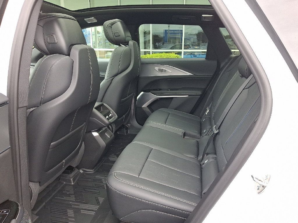 New 2027 Cadillac Lyriq Premium Sport RWD image 5