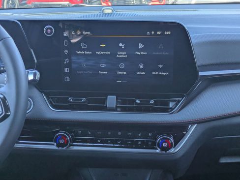 New 2026 Chevrolet Equinox RS w/ Convenience Package III AWD/4WD image 5
