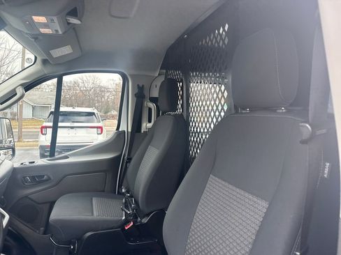 Used 2024 Ford Transit 250 Low Roof w/ Exterior Upgrade Package image 24