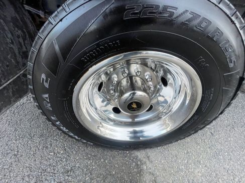 Used 2021 Ford F450 XL w/ Snow Plow Prep Package image 21