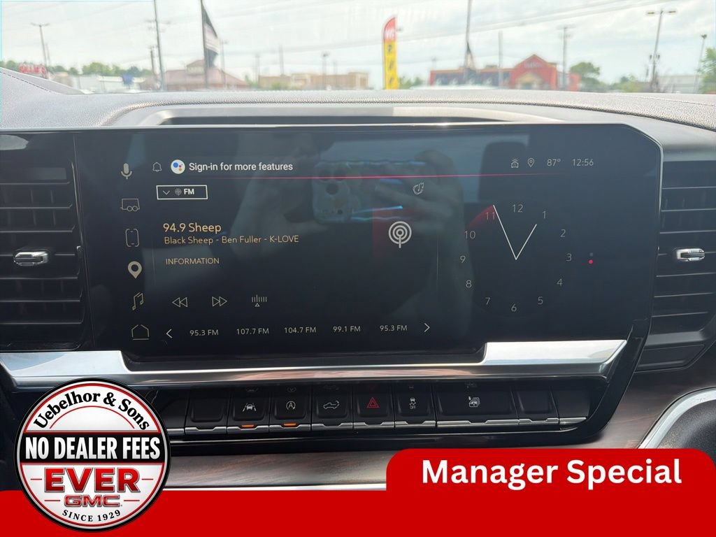 Used 2025 GMC Sierra 1500 SLT AWD/4WD image 27