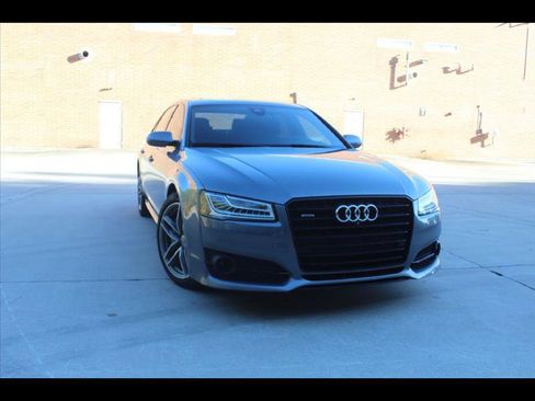 Used 2017 Audi A8 L 3.0T image 1
