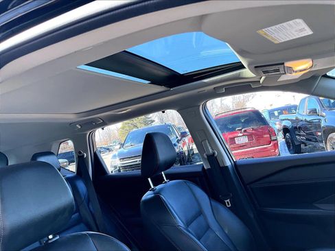 Used 2023 Nissan Rogue SL w/ SL Premium Package image 22