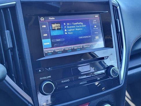 Used 2023 Subaru Crosstrek 2.0i Premium image 24