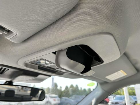 Used 2023 Ford F150 XLT image 29