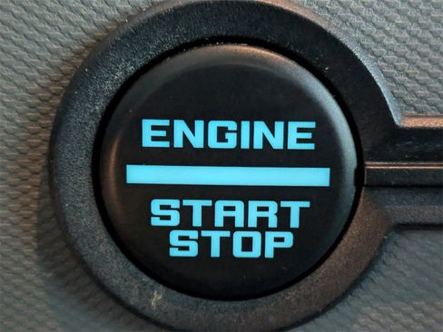 Used 2022 Ford Bronco Wildtrak image 28