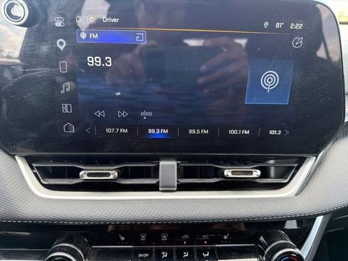 Used 2026 Chevrolet Equinox LT AWD/4WD image 48