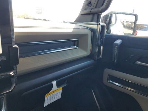 New 2026 GMC Hummer EV 2X image 26