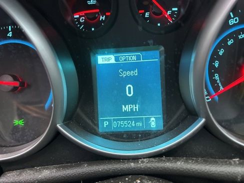 Used 2014 Chevrolet Cruze LS image 13