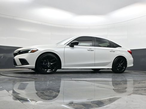 Used 2024 Honda Civic Sport image 28