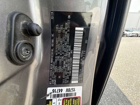 Used 2012 Toyota Sienna LE FWD image 29