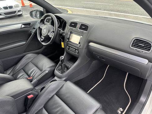 Used 2012 Volkswagen Golf R 2-Door image 12