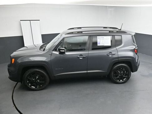 Used 2022 Jeep Renegade Altitude AWD/4WD image 22