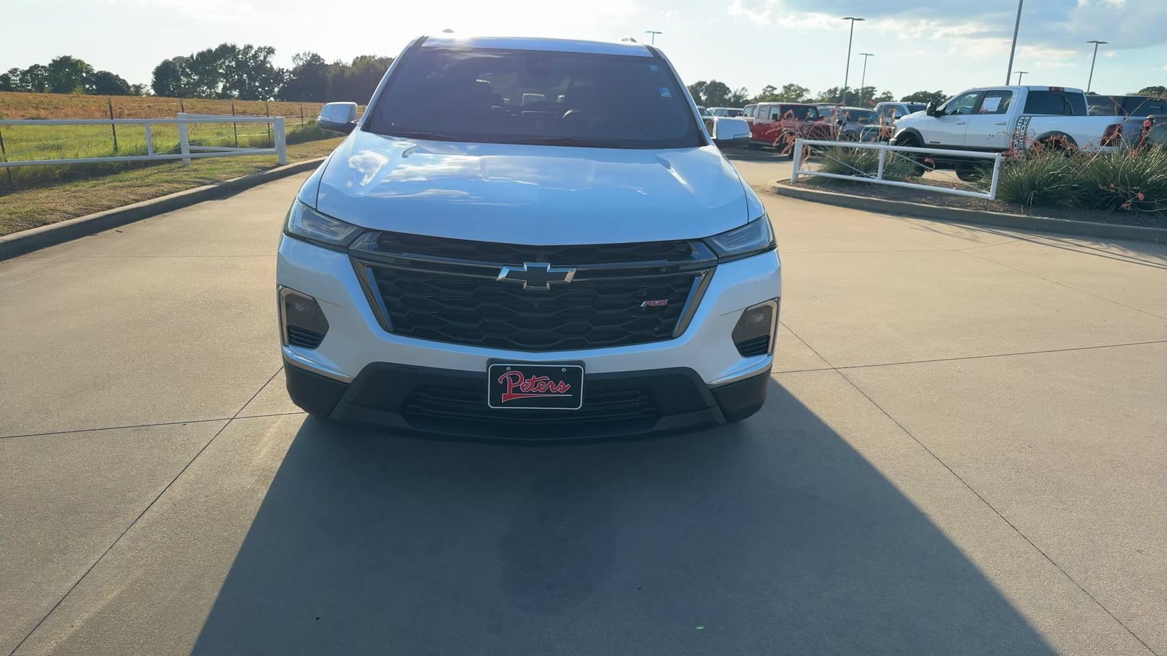 Used 2023 Chevrolet Traverse RS FWD image 4