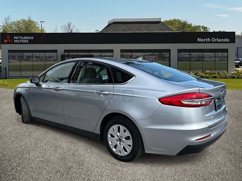 Used 2020 Ford Fusion S FWD image 3