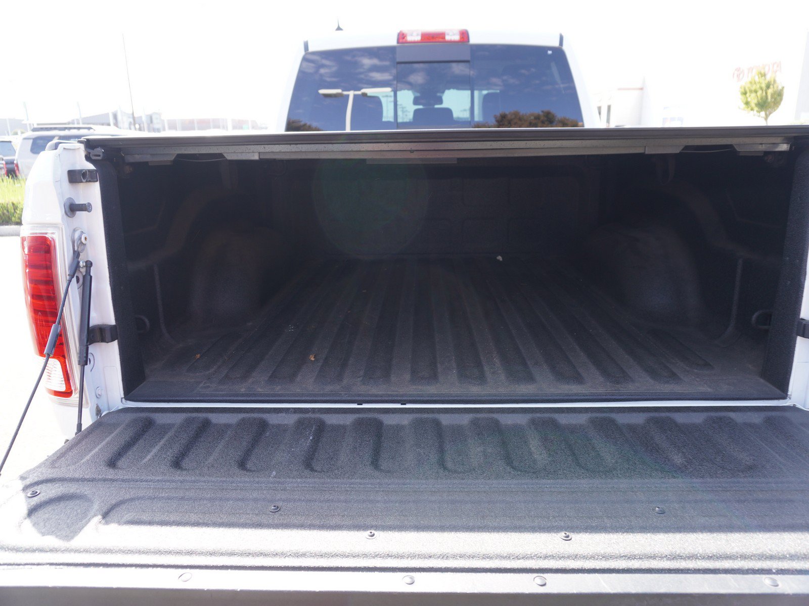 Used 2019 RAM 1500 Laramie w/ Convenience Group RWD image 13