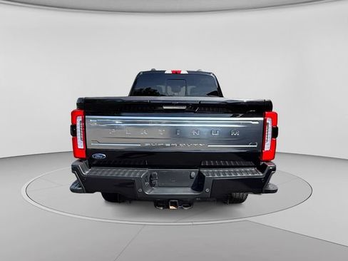 Used 2024 Ford F350 Platinum AWD/4WD image 4