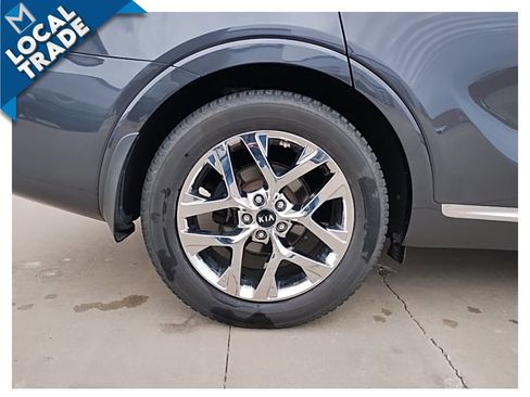 Used 2019 Kia Sorento SX image 15