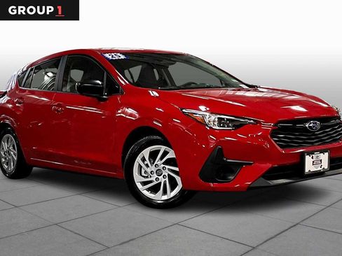 Used 2025 Subaru Impreza 2.0i image 3