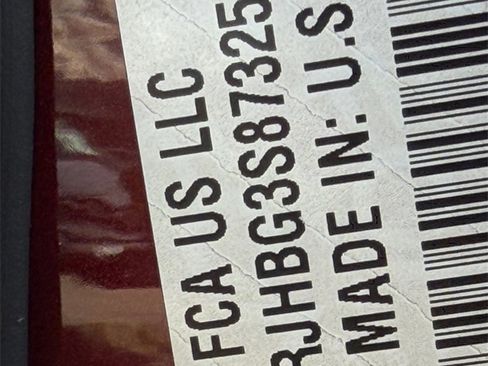 New 2025 Jeep Grand Cherokee Limited w/ Black Appearance Package image 22