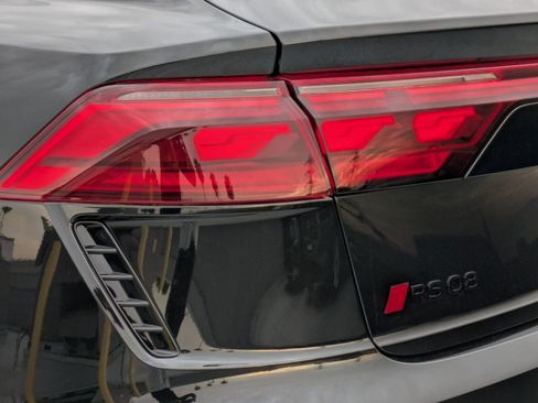 New 2026 Audi RS Q8 performance image 13