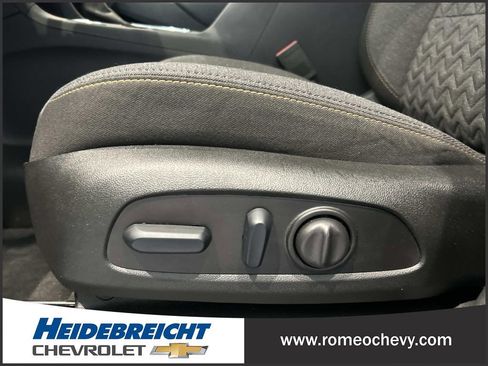 Certified 2024 Chevrolet Equinox LT image 14