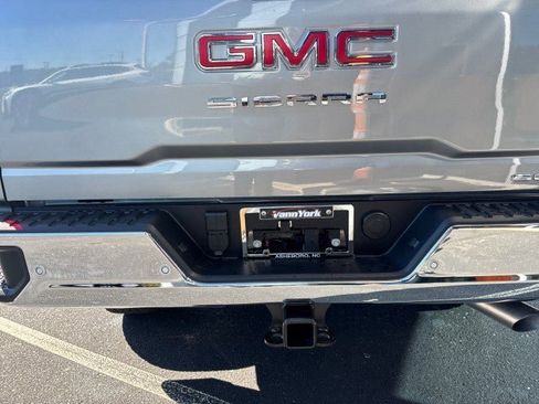 New 2026 GMC Sierra 2500 SLT w/ SLT Premium Package image 49