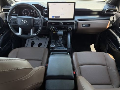 Used 2026 Toyota 4Runner Limited AWD/4WD image 10