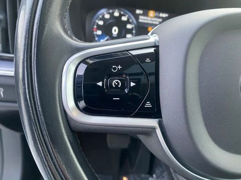 Used 2020 Volvo S60 T5 Momentum w/ Protection Package Premier image 18