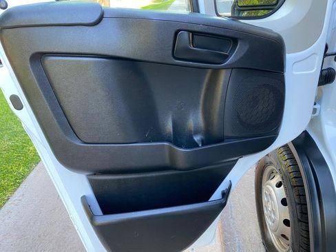 Used 2022 RAM ProMaster 2500 w/ Convenience Group FWD image 19