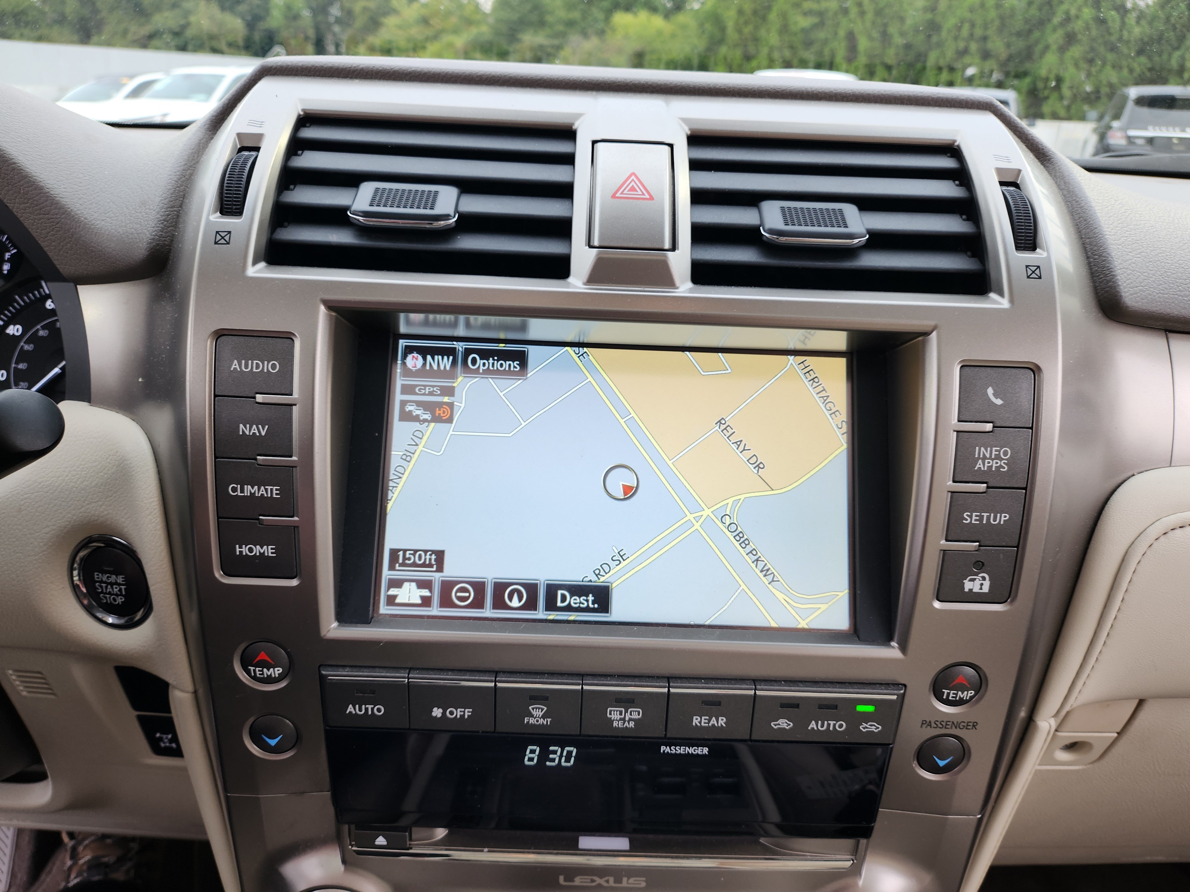 Used 2019 Lexus GX 460 Premium w/ Premium Package AWD/4WD image 17