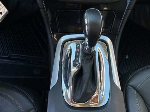 Used 2011 Buick Regal CXL Turbo w/ TO7 Preferred Equipment Group image 14