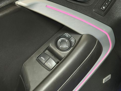 Used 2016 Chevrolet Camaro SS RWD image 32