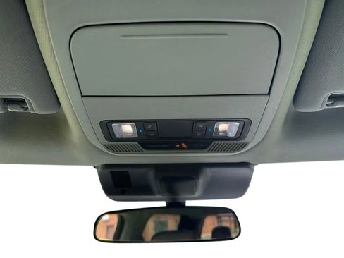 Used 2022 Ford F150 XLT AWD/4WD image 25