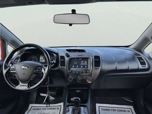 Used 2017 Kia Forte S FWD image 14