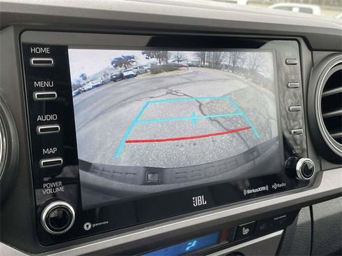 Used 2022 Toyota Tacoma TRD Sport image 29