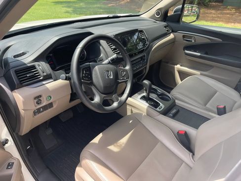Used 2019 Honda Pilot EX-L image 11