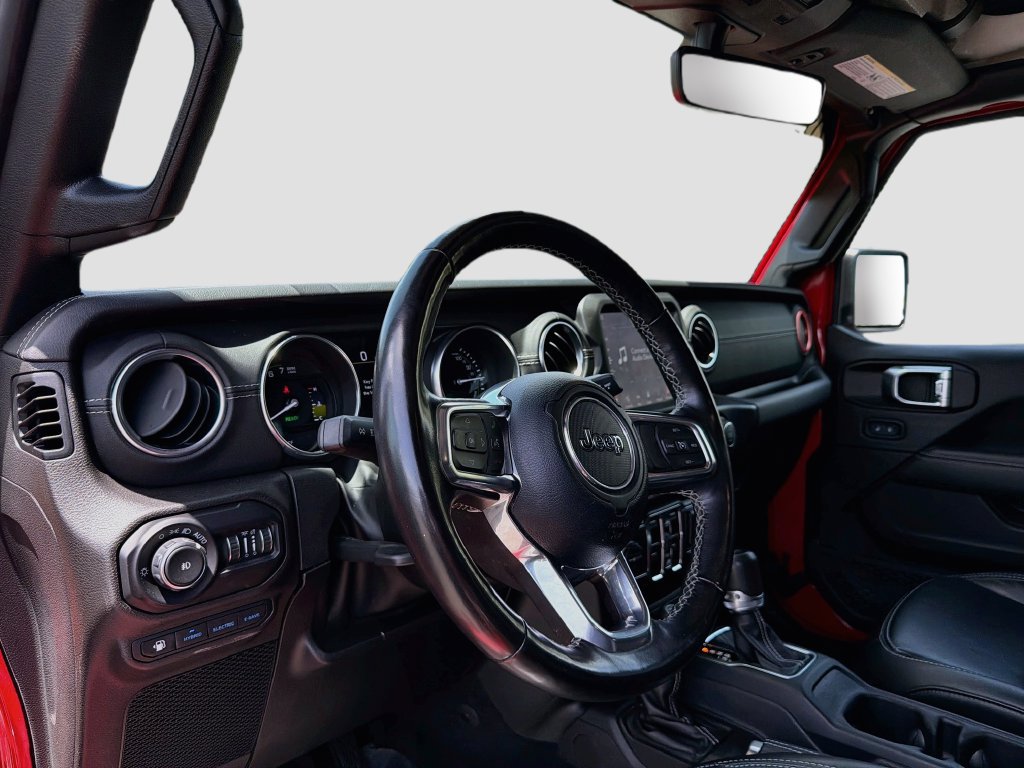 Used 2021 Jeep Wrangler Unlimited Sahara w/ Cold Weather Group AWD/4WD image 9