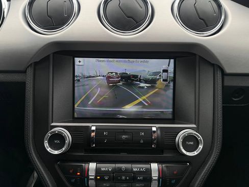 Used 2017 Ford Mustang Premium image 23