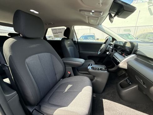 New 2025 Hyundai Ioniq 5 SE RWD image 27