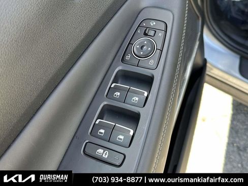 Used 2023 Hyundai Santa Fe Limited image 12