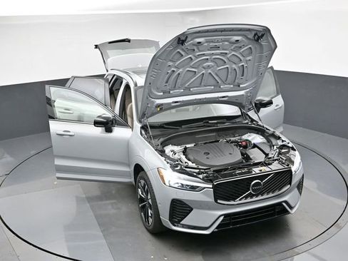 New 2026 Volvo XC60 B5 Plus w/ Protection Package Premier image 50