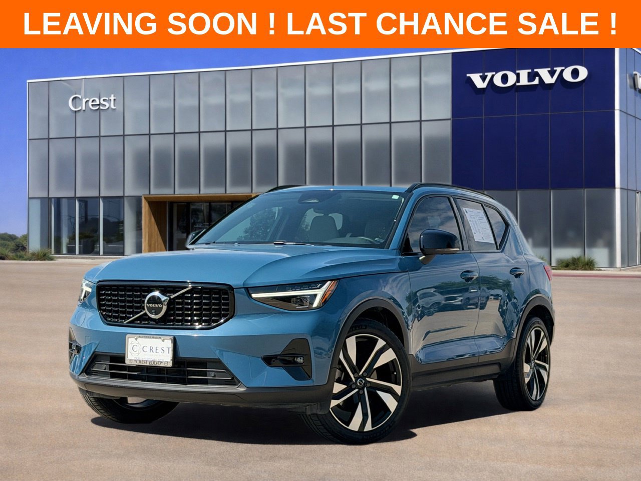 Certified 2025 Volvo XC40 B5 Ultra w/ Protection Package Premier AWD/4WD image 1