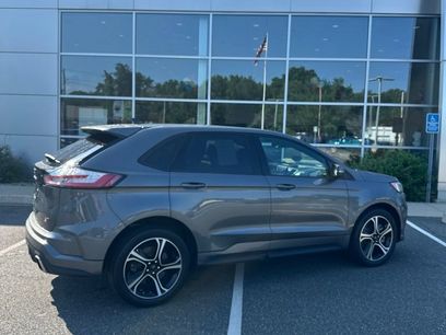 Used 2022 Ford Edge ST