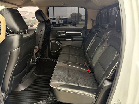 Used 2020 RAM 1500 Laramie AWD/4WD image 16
