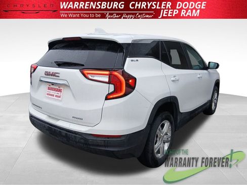Used 2024 GMC Terrain SLE AWD/4WD image 6