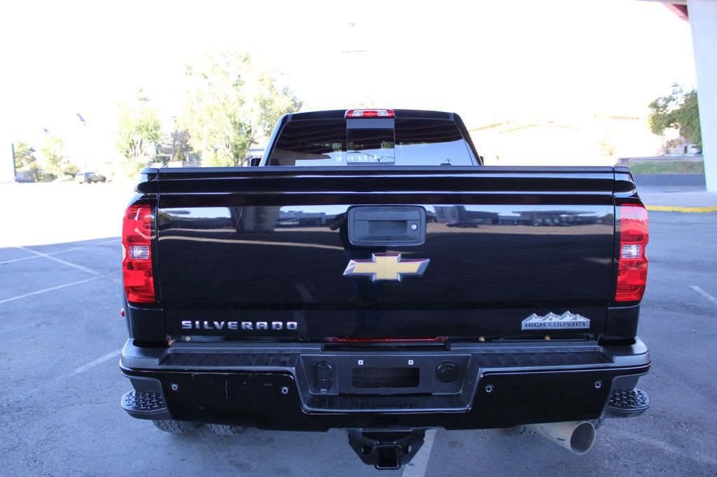 Used 2019 Chevrolet Silverado 3500 High Country w/ Duramax Plus Package AWD/4WD image 7