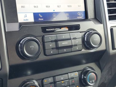 Used 2020 Ford F150 XLT w/ Equipment Group 302A Luxury AWD/4WD image 24