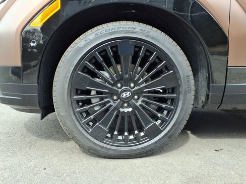 New 2025 Hyundai Santa Fe Calligraphy image 8