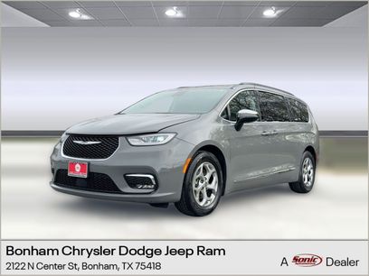 Used 2023 Chrysler Pacifica Limited